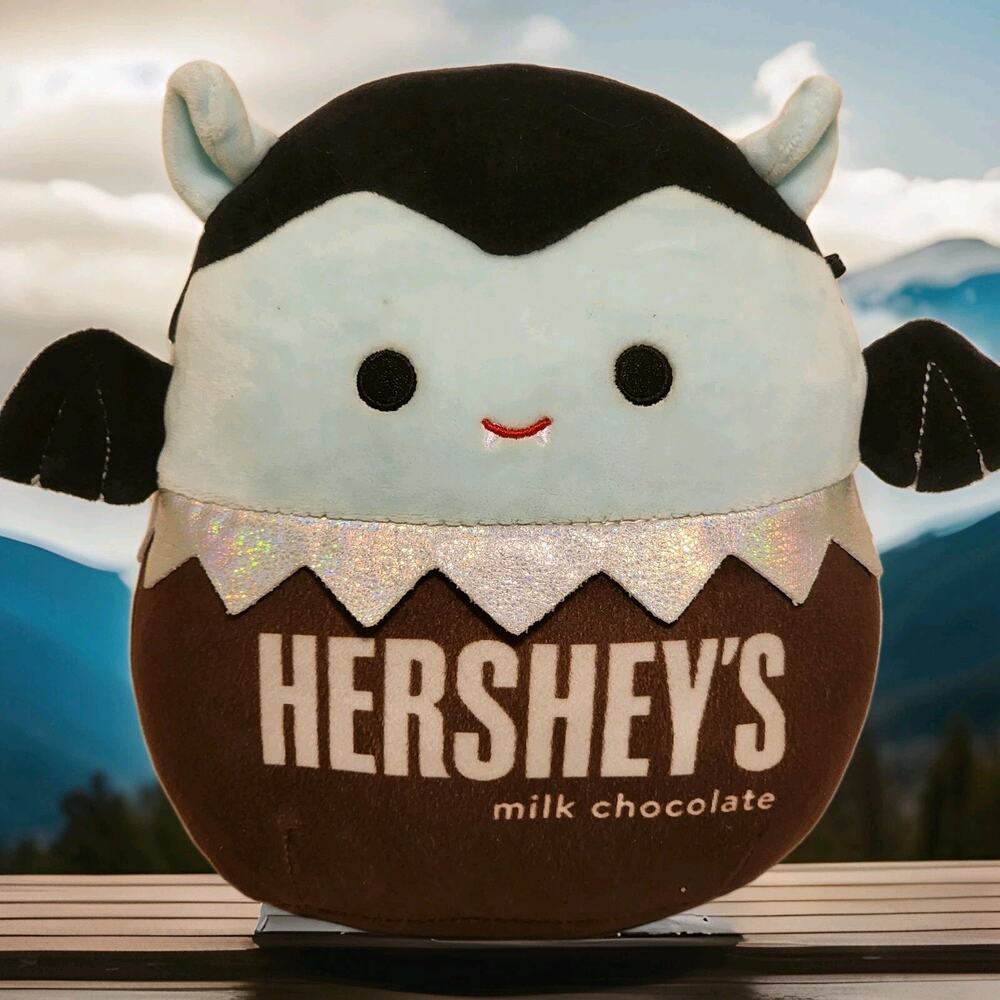 Squishmallows Hershey's Chocolate Patricio Vampire 7.5" Halloween Plush Stuffy